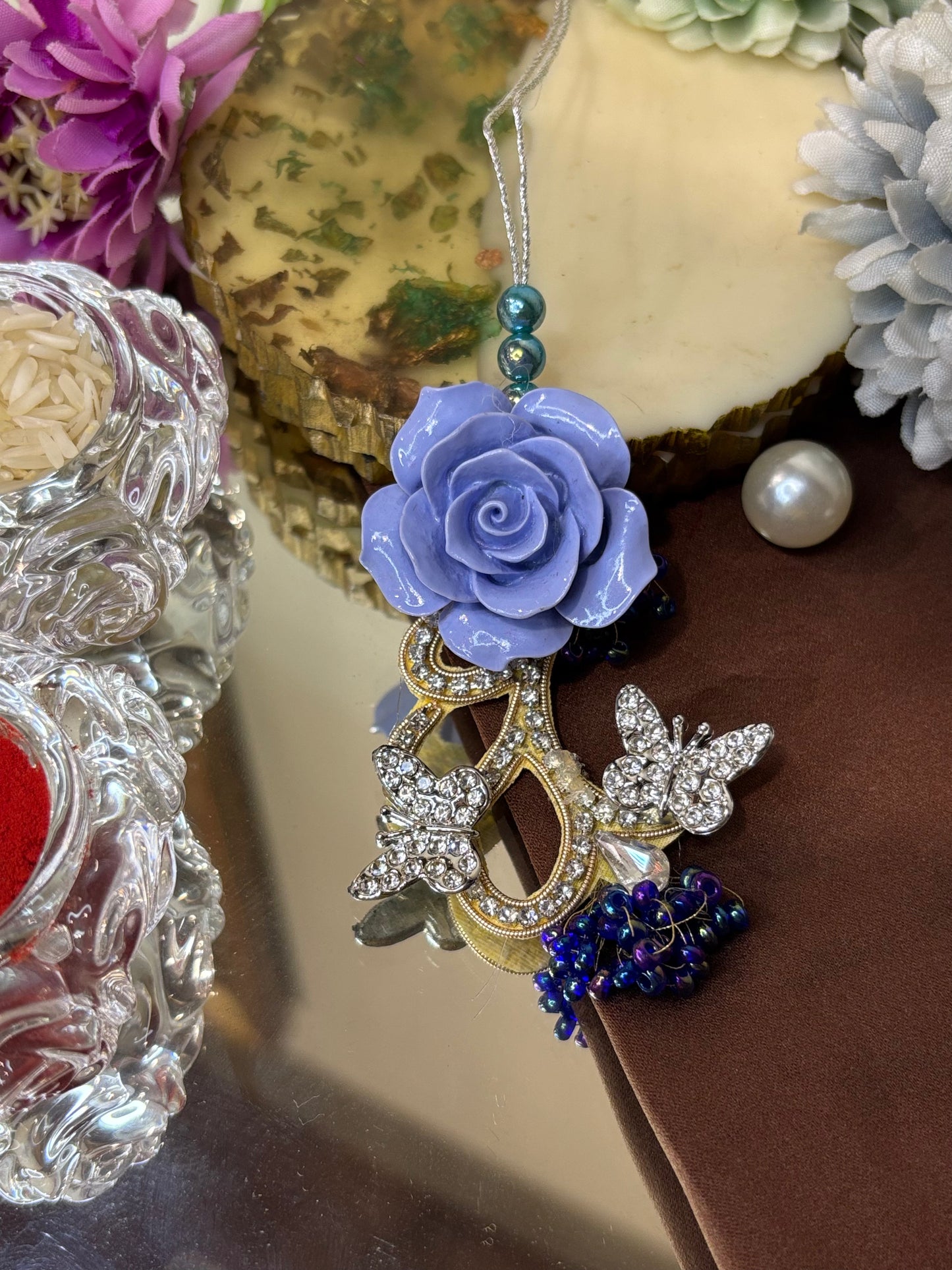 Blue Ceramic Flower Lumba