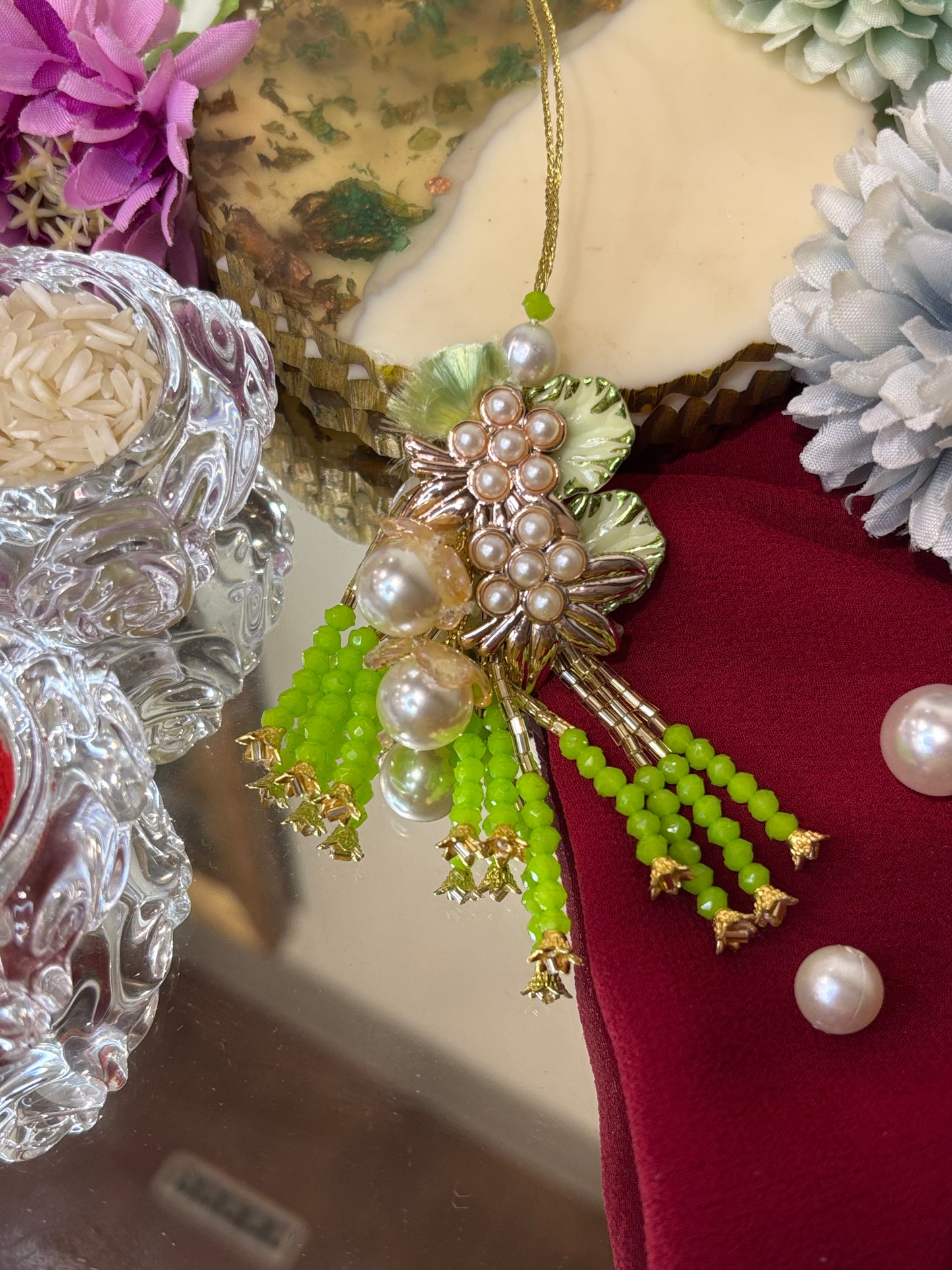 Green Dangling Fancy Lumba