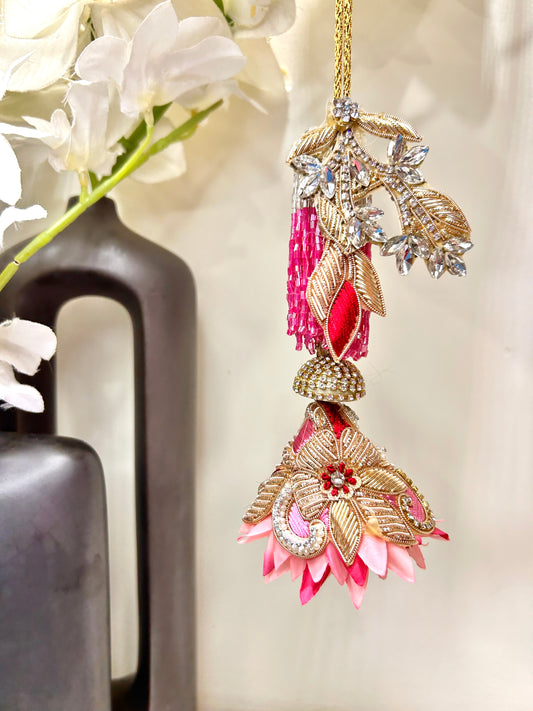 Pink Feather Cut Lumba