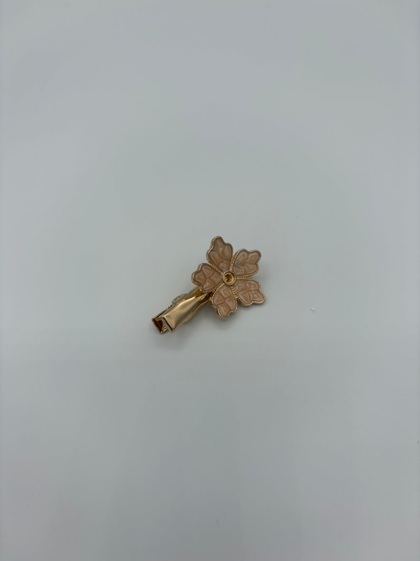 Blush Petal Hair Clip
