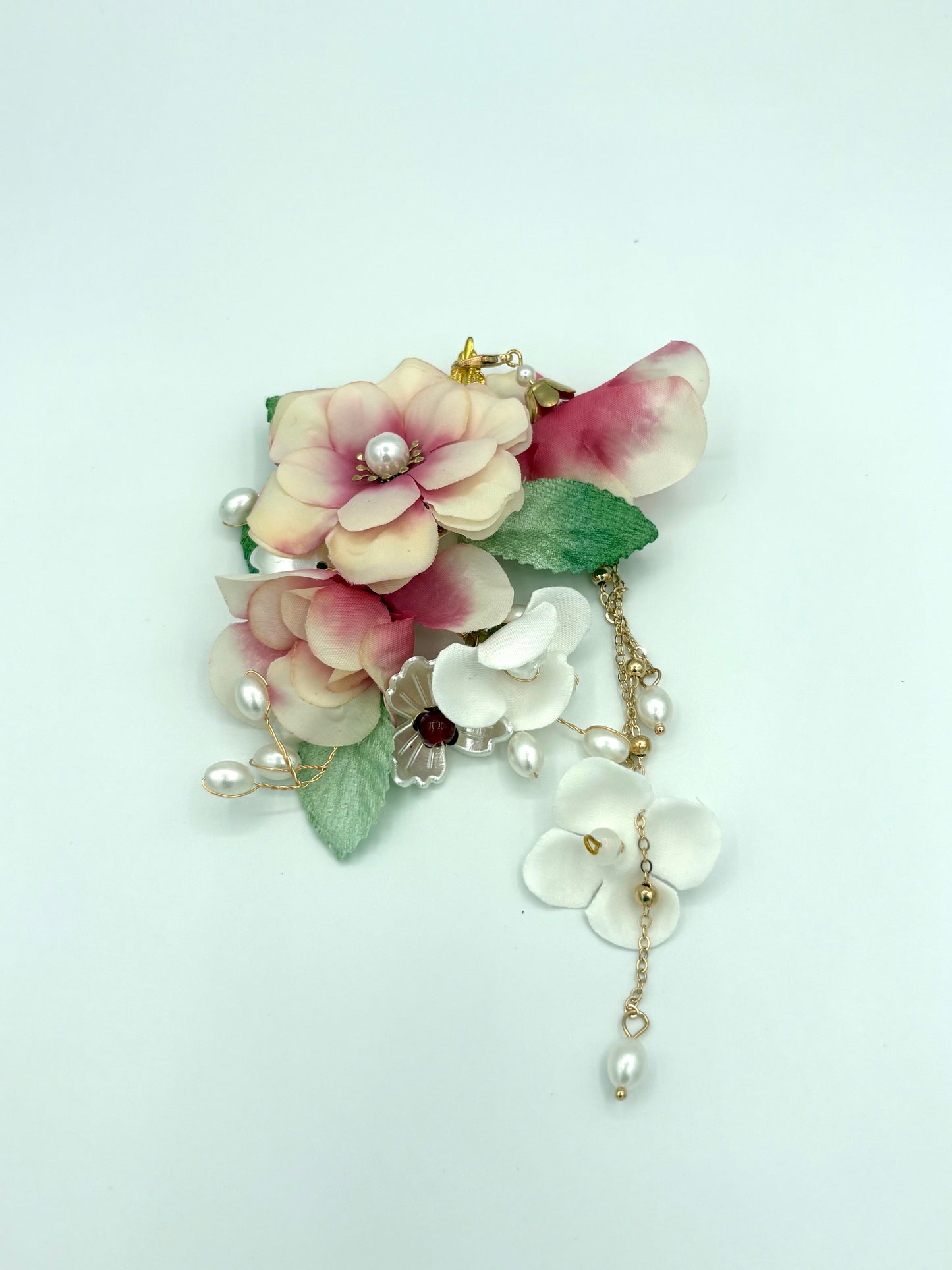 Blush Blossom Pearl Hair Clip