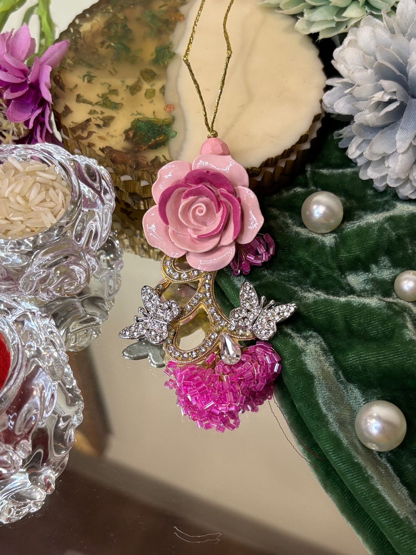 Pink Ceramic Flower Lumba