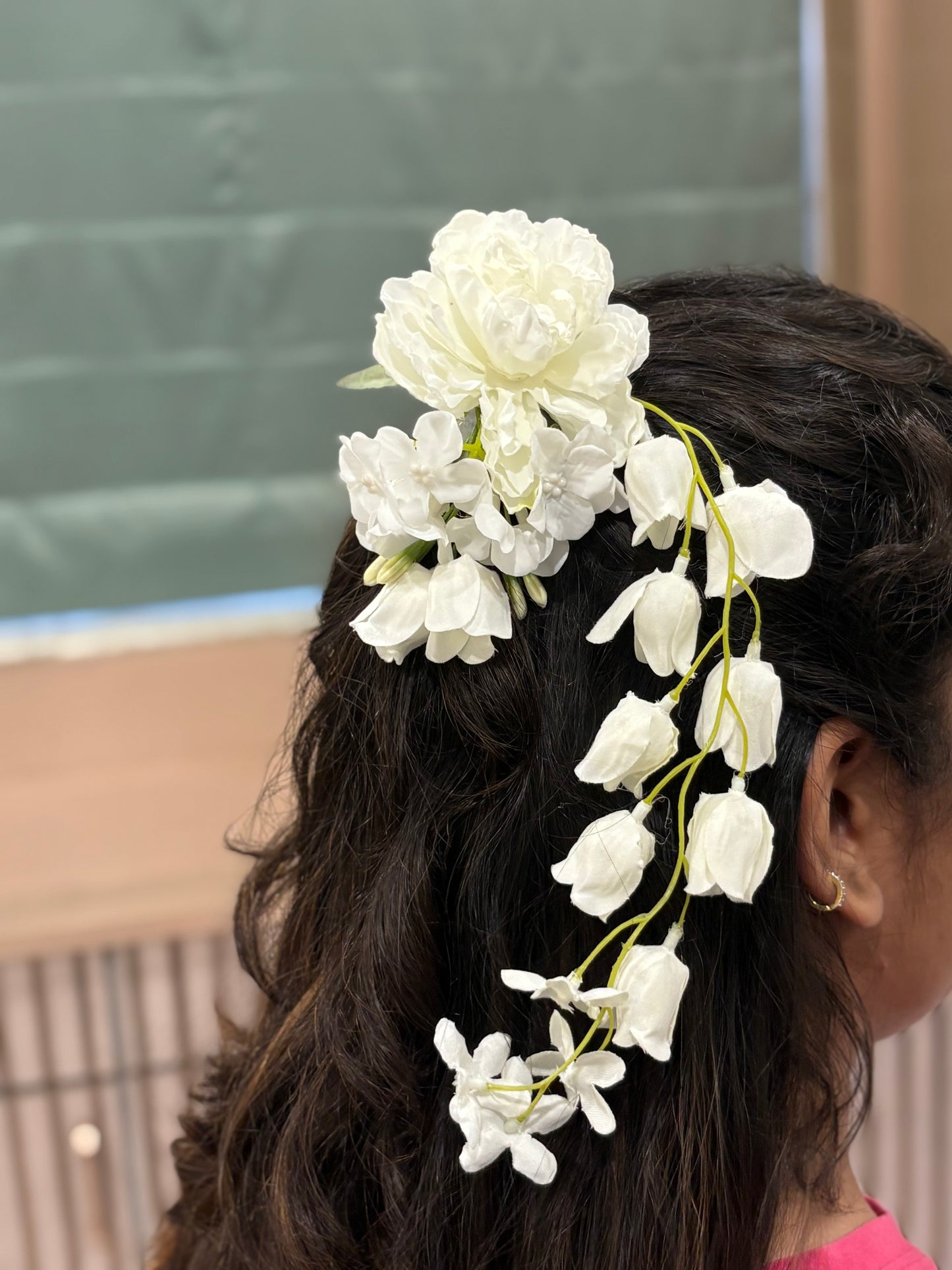 White Garden Hair Clip
