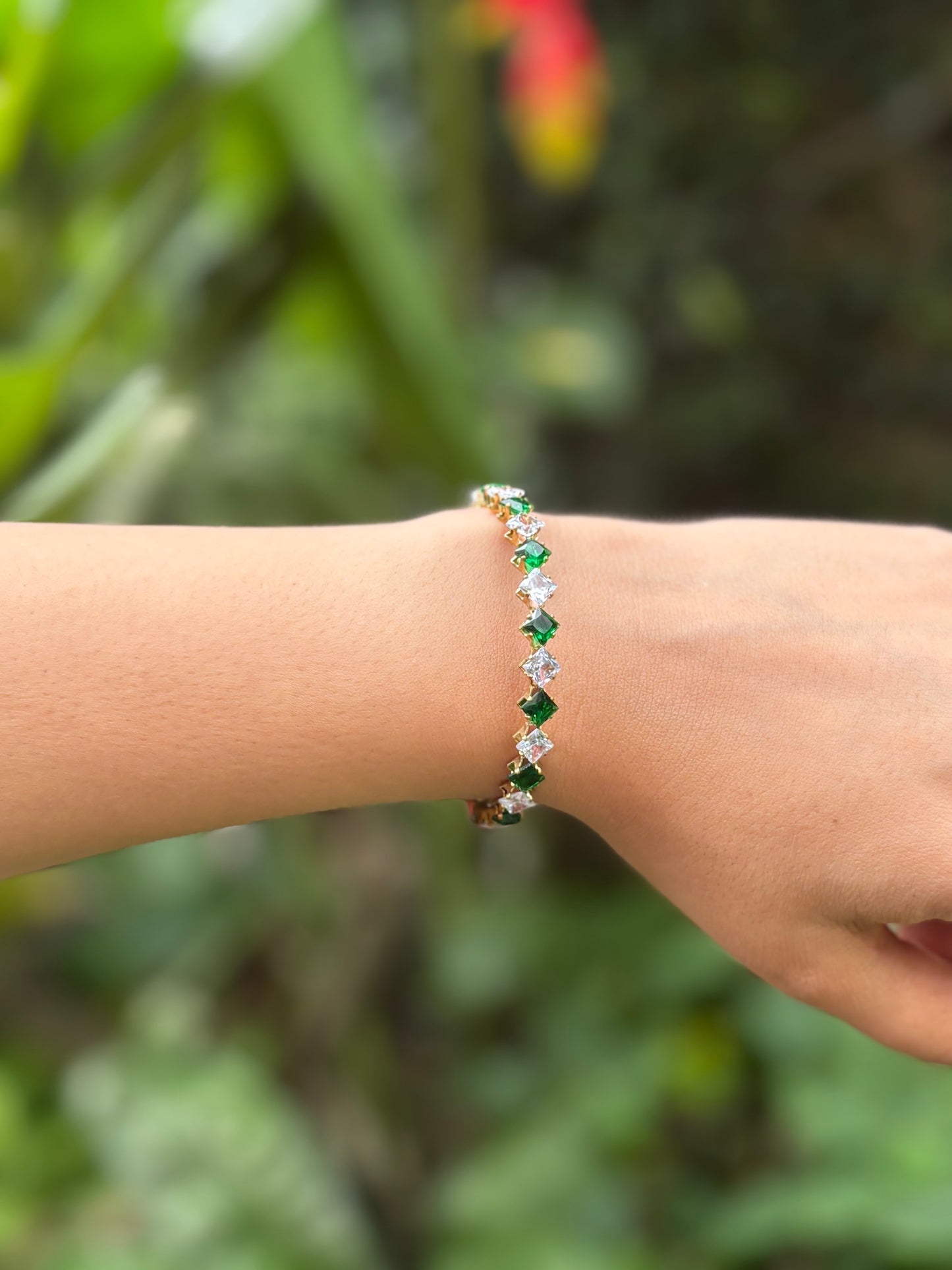 Emerald Green Square Cut Diamond Bracelet
