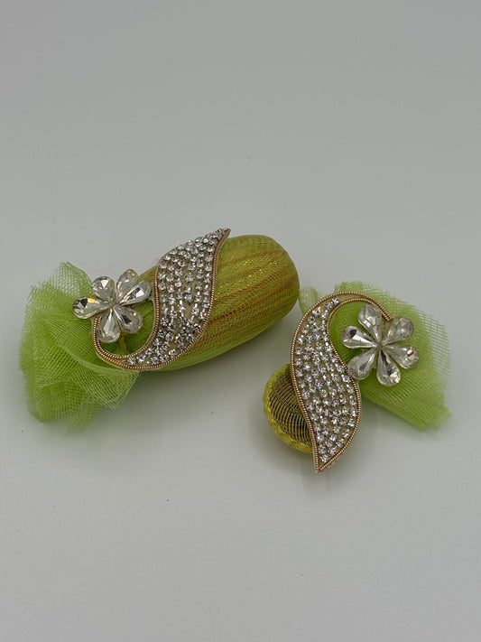 Gat Nariyal Pair in Green
